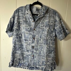 NWT Outerknown Blue Abstract Print Short Sleeve Button Down Shirt L $98